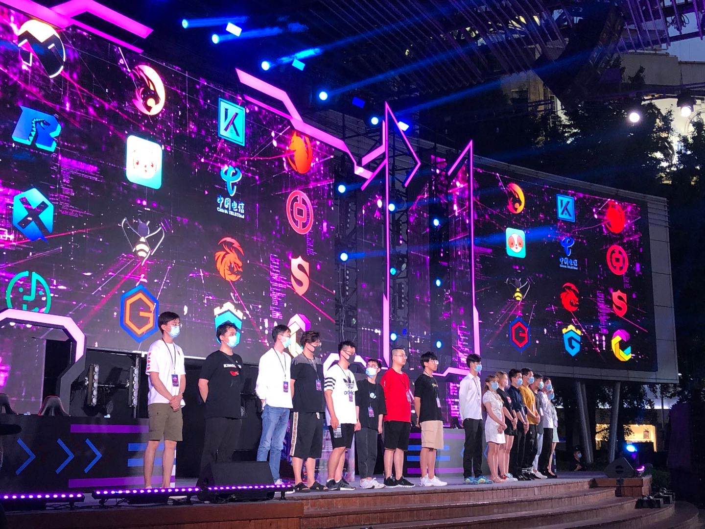 篮和组织串 篮和组织串