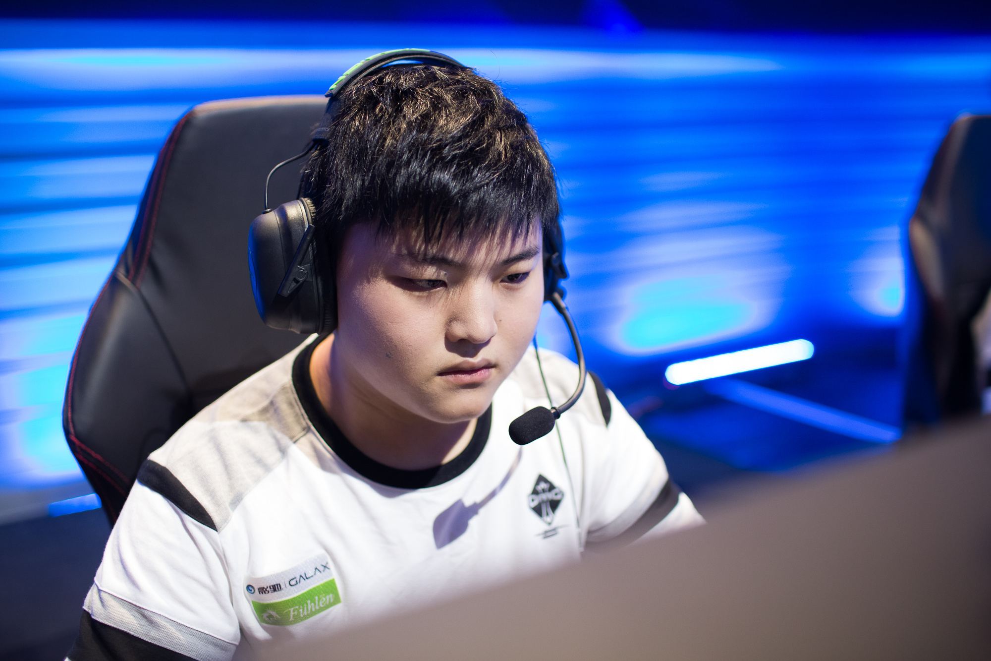 不只是一个 不只是一个