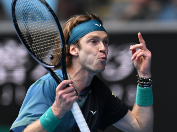 浴火重生的 浴火重生的