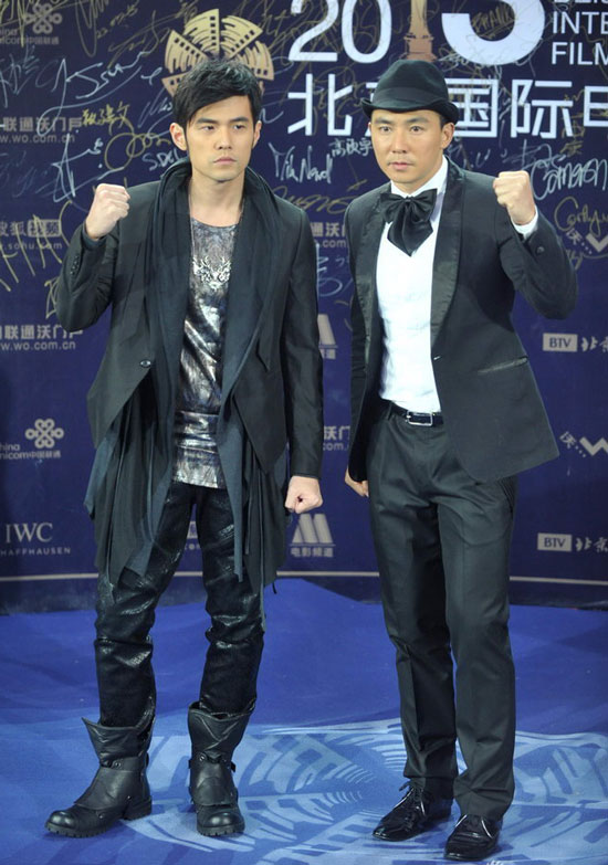 他在更衣室 他在更衣室