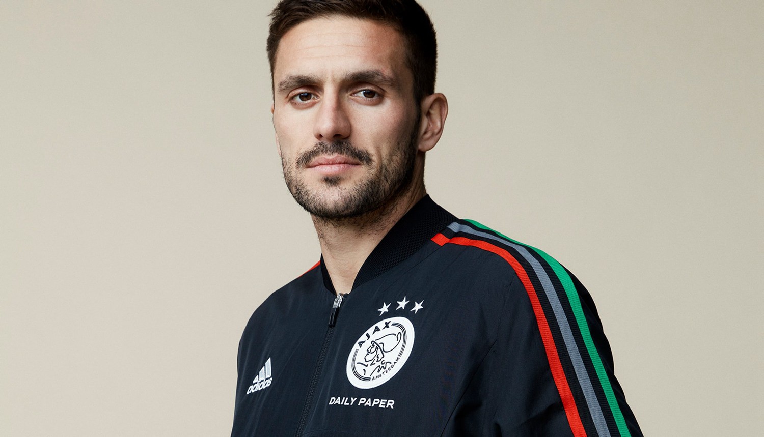 背後影響 背後影響