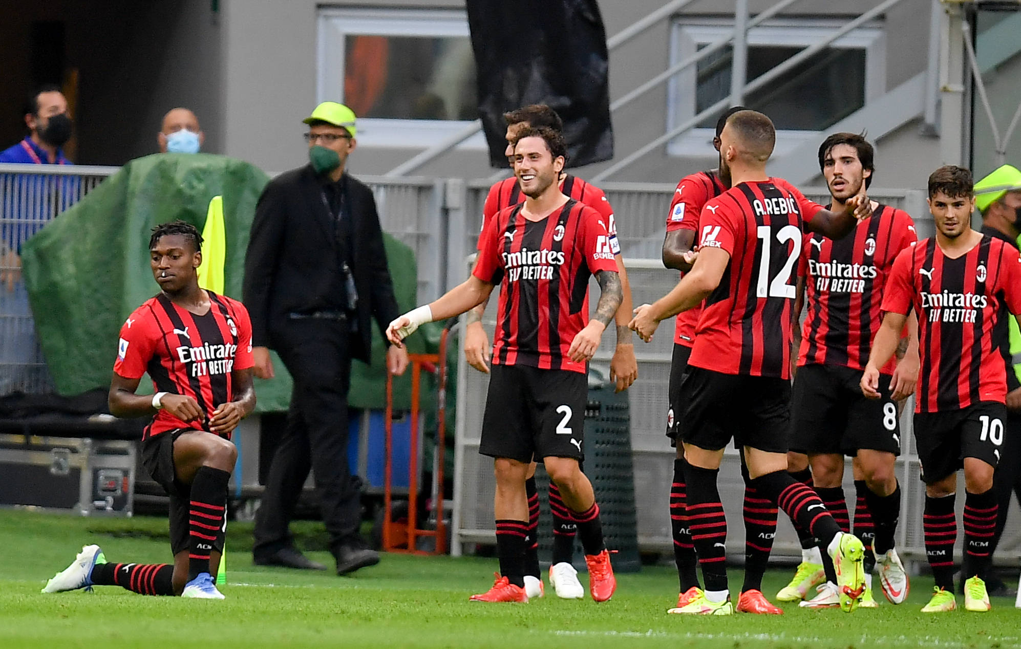 快攻打出小 快攻打出小